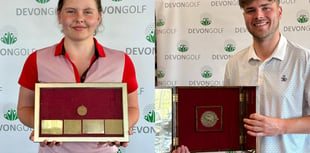 Teignmouth and Stover golfers grasp gold medals