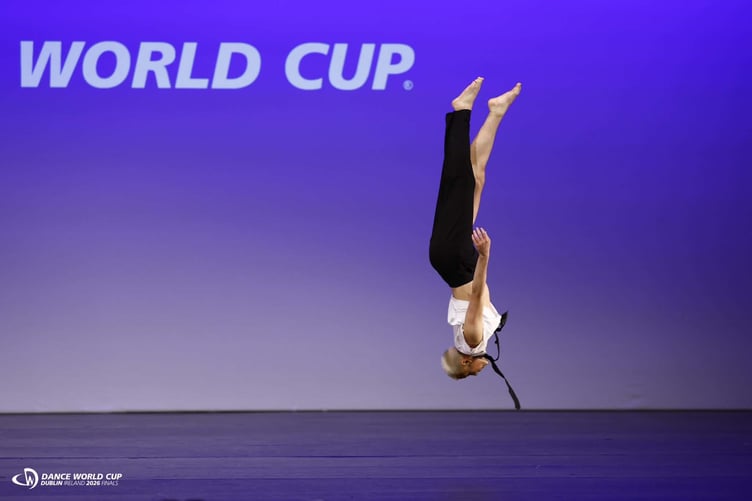 Niko Merelle's acrobatic dance routine at the Dance World Cup 2026